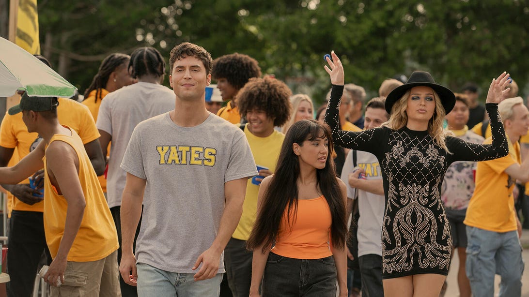 Benito Skinner and Wally Baram, Overcompensating